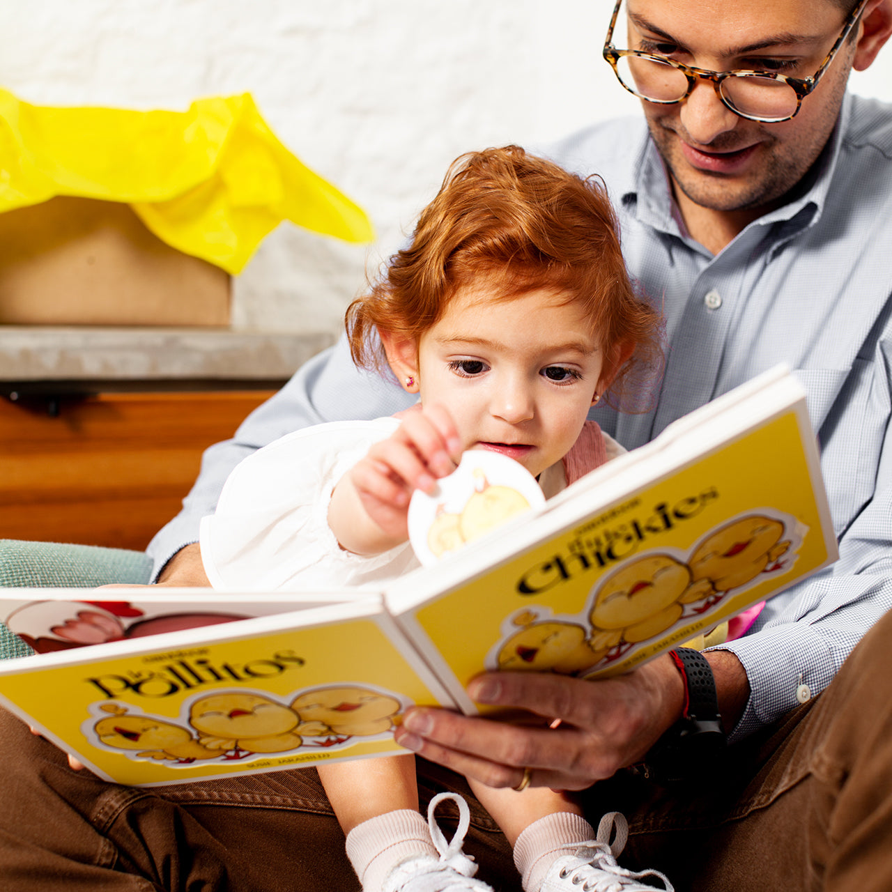 Little Chickies / Los Pollitos